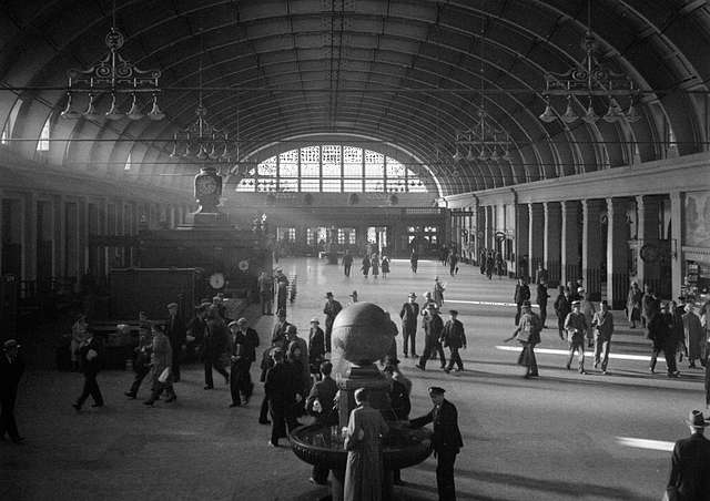 Svenska: Cntralhallen, Centralstationen Stockholm 1933